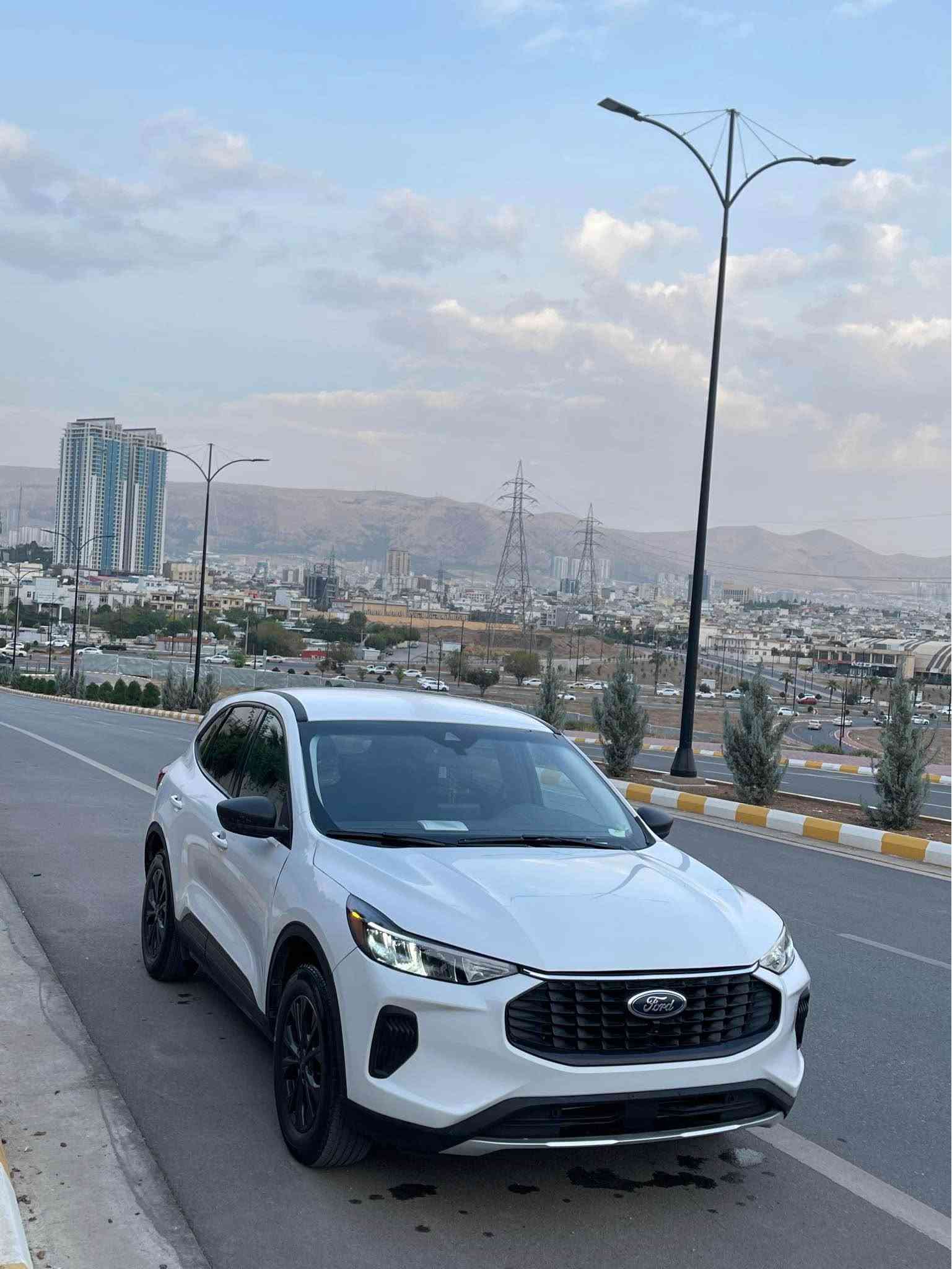 ايسكەيپ ٢٠٢٥ • كاميرا • توربو