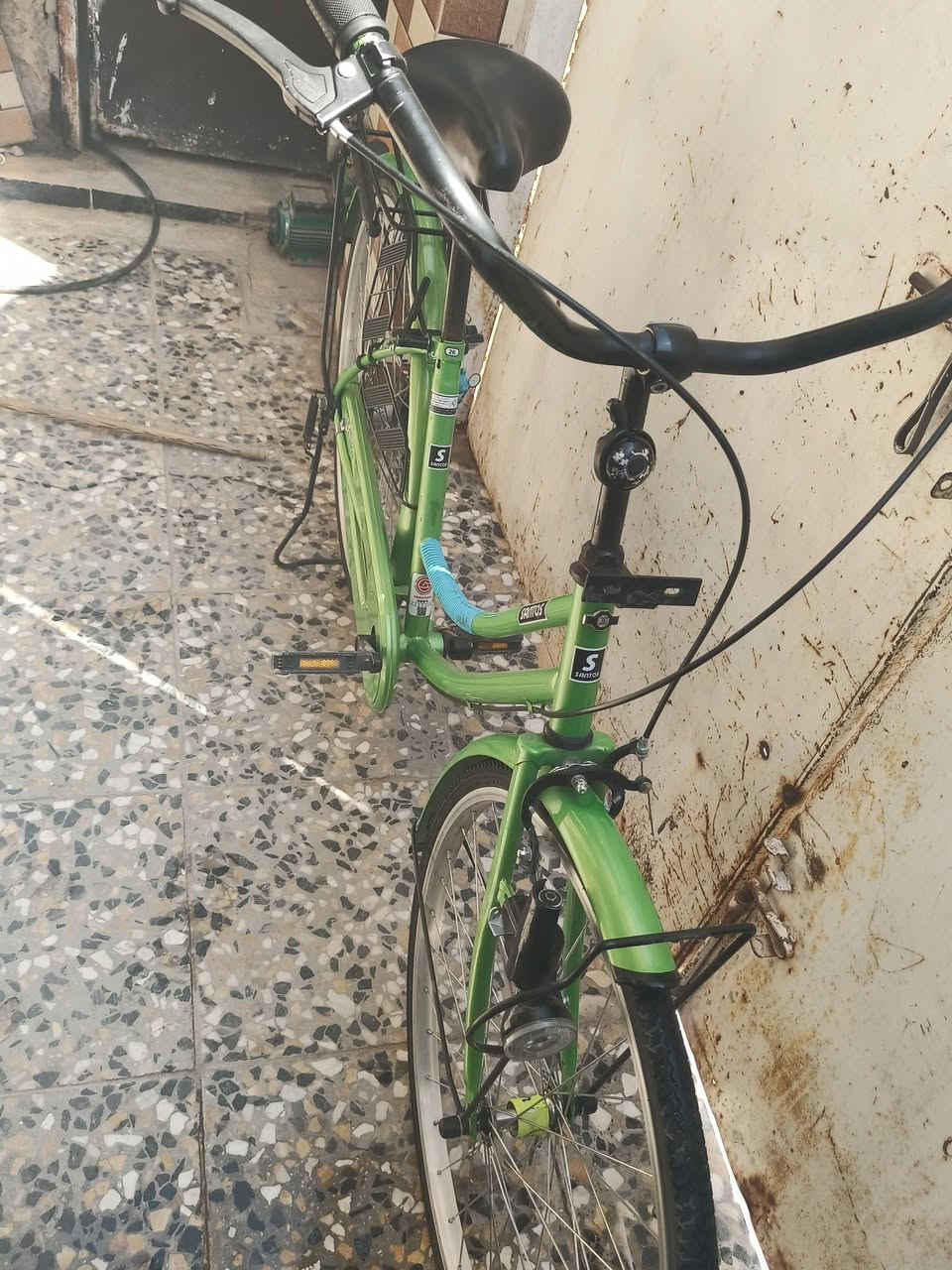 السلام عليكم بايسكل للبيع موديل 22 بايسكل الجديد ما ابي شغل عنوان كربلاء السعر 115 بمجال بسيط والشراي يراسل خاص يرحم مراوس حسب القناه*********** وتساب
