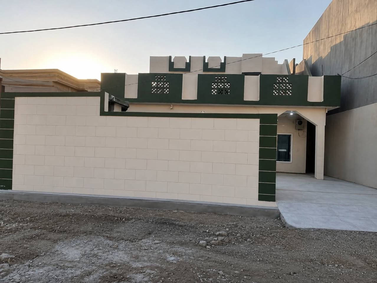 يوجد كادر متفرغ لصبغ بيتك باسعار مناسبة وباجود أنواع الاصباغ التركيه الخارجية والداخليه مع ضمان جودة المنتج 
بنضام كرسته وعمل 
للاتصال على الرقم ***********
