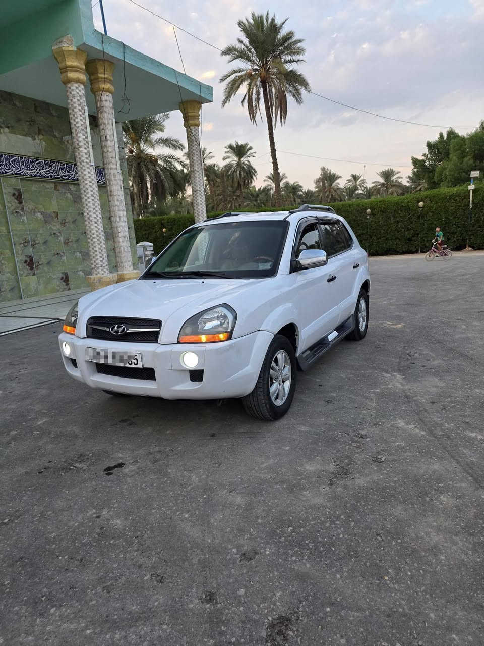 للبيع توسان 2010 خليجي مكينه 2000 رقم بغداد جاهزه مكينه وكير وحداديه تخم تاير تبريد كله جديد السونار مرفق مع الصور السعر 110 بيه مجال قليل عنواني بابل الشوملي ***********
