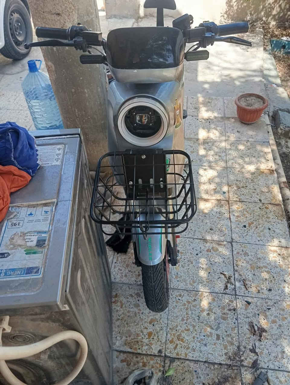 r9 للبیع کلعیب مابی شرط مابی شخطه بطاریات لوككك كل عیب مابی الشرای یجینی خاص بس ماشه عوج فقطط ول باقی شرططط السعر430بی مجال قلیل بعدە زیرو مکانی کرکوک
