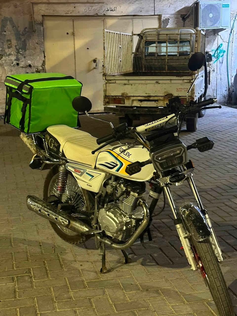 سلام عليكم 
دراجه سولنك تايكر ٥كير
دراجه نضافه ميه بالميه
شرط الفحص 
السعر ٦٧٥وبيه مجال
للتواصل ***********
