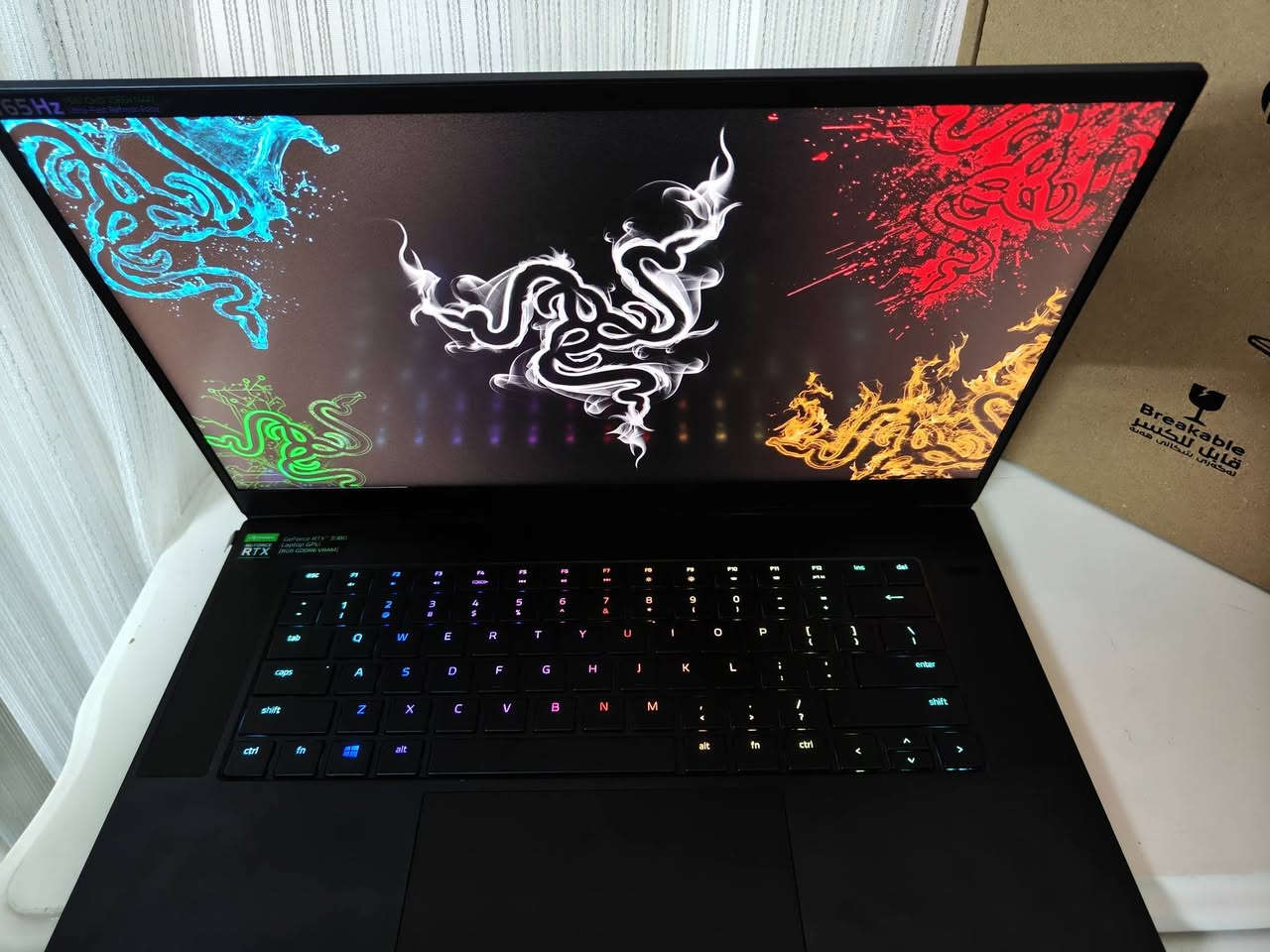 Razer Blade 15 لابتوب للألعاب والتصميم والأداء العالي 🔥

💻 المواصفات:

​🧠 المعالج: Intel® Core™ i7-11800H (8 Cores / 16 Threads, Up to 4.6GHz)

​🎮 كارت الشاشة: NVIDIA® GeForce RTX™ 3080 Laptop GPU (8GB GDDR6 VRAM)

​⚡ الرام: 16GB DDR4 (Ultra-Fast Multi-Tasking)

​💾 التخزين: 1TB NVMe PCIe SSD (سرعة فائقة وسعة كبيرة لتخزين الألعاب والملفات)

​🖥️ الشاشة: 15.6-inch QHD 2K (2560 x 1440
 خرافية – بتردد 165Hz سلاسة تامة ودقة عالية بالألعاب

​🪟 النظام: Windows 11 Home الأصلي

​✨ حالة الجهاز: الجهاز مستخدم نظيف وبحالة ممتازة، مناسب للألعاب القوية، التصميم، والمونتاج (بەکارهاتووی خاوێن و بێ کێشە).

​📞 للتواصل (واتساب أو ماسنجر): 👉 ***********

​📍 العنوان: كركوك – بنجا علي (کەرکوک – پەنجا عەلی)

​🏢 شركة خوبيب للابتوبات - Khubaib Laptops
