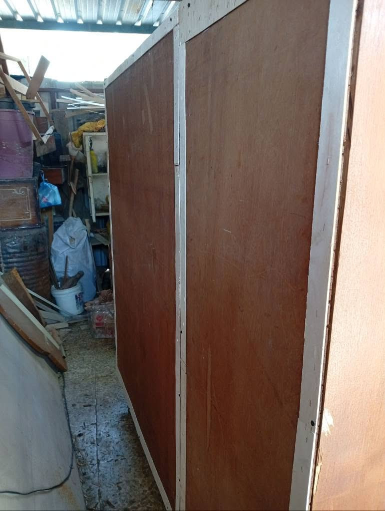 قنصور ثلاث ابواب نظيف جدا السعر 120 للاستفسار الاتصال على الرقم *********** موصل, نينوى
