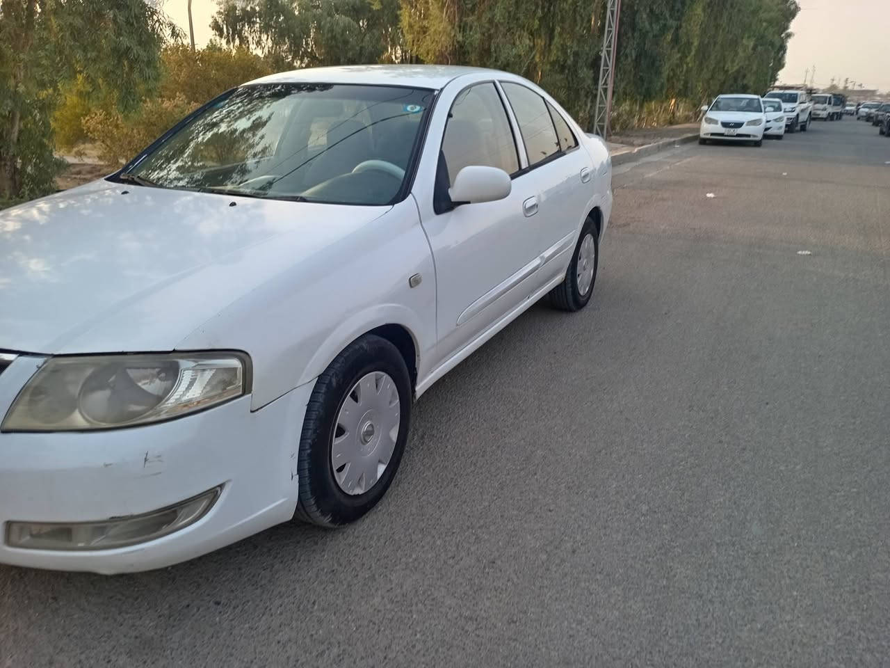 السلام عليكم نيسان سني للبيع موديل 2008 رقم بغداد الجديد بأسمي سنوية لل 29 محرك 1600 كير أوتماتيك تبريد ثلج صدر خلفي وامامي جديد تخم تاير باتري جديد سيارة جديدة بمعنى الكلمة ومال جناي بيها قطعتين صبغ فقط بدون دواخل نهائيأ السونار مرفق مع الصور السعر  76 وبيها مجال للشراي عنوان بغداد محمودية عل شارع العام للأستفسار هاتف *********** / *********** ملاحظة كورك بي واتساب
