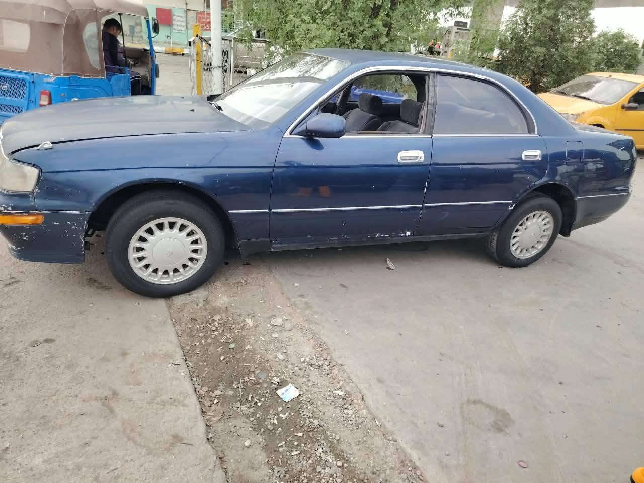 كراون ١٩٩٢ • محرك ٢٥٠٠ • حداديه جديدة
