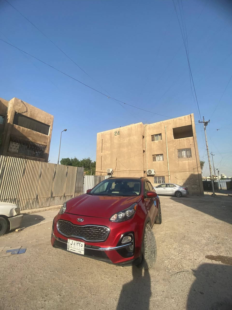 سبورتج ٢٠فول وارد امريكا ضرربنيدمصلح ومصبوغ وجاملغ مبدل نفس الون وباب مبدله نفس الون جهة السدرفول باسمي بغداد رايده ١٧٠ وبيه مجال مكاني تقاطع درويش الإعلام ***********
