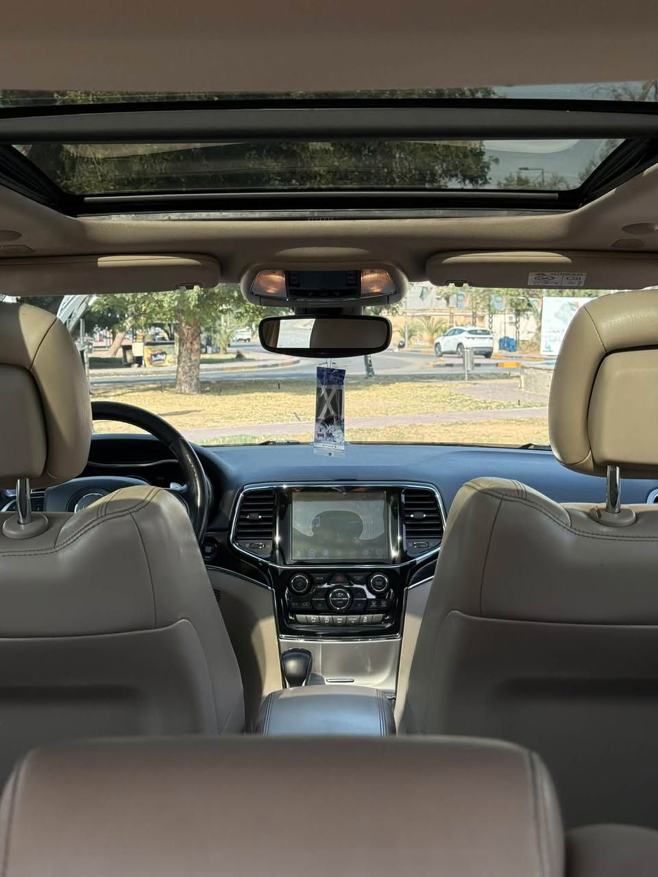 للبيع للبيع للبيع
فقط كراند شيروكي 2020 لمتد

Jeep Grand Cherokee Limited 2020

 خليجي 

الون ماروني

سقف بانورامي 

4x4

تدفئة مقاعد وتبريد 

حساسات ايطار 

محرك 3.6 

السيارة مفوله ومرتبة 

المحرك مكفول 

الكير مكفول 

ماشية 56 mi

متواجد فقط بالواتساب 
الاتصال وتساب ***********
