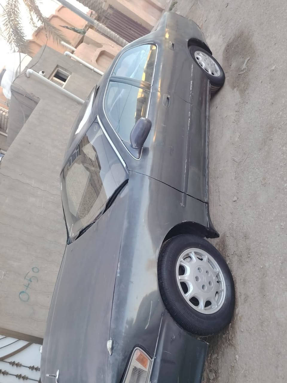 السلام عليكم كرسته رقم نكليزي بسمي تحويل ثاني يوم بيه ظربه فخذ السعر ب 47وبيه مجال حك الجيه   ***********
ما متواجد عل نت مكانه كوفه عباسيه
