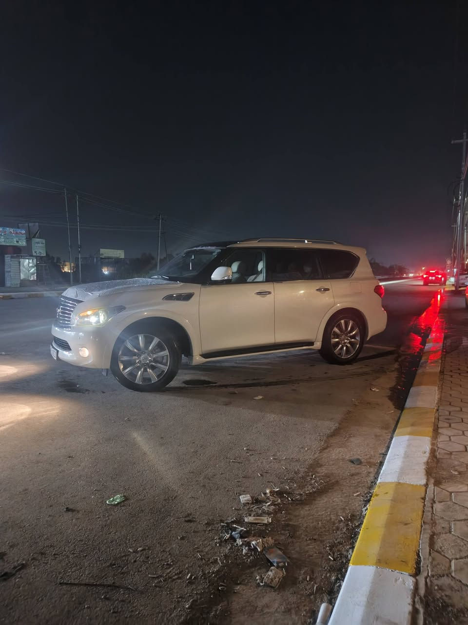 للبيع أو مراوس
نيسان انفنتي Qx56 موديل 2011 رقم أربيل مميز السيارة كفالة عامة من الضربة والصبغ
السيارة فول مواصفات شتريد بيها 
ماشية تقريباً 150 
السيارة بحالة الوكالة كلها على وضع الشركة ماملعوب بيها أبد
لكن صار بيها مشكلة بالمحرك ابيع طافية علمود لا اتعبني ولا اتعبك 
السيارة جاهزة من كلشي تخم تاير حدادية منظومة تبريد منظومة بانزين ماعايزها أي شي 
سعر السيارة 130 وسعرها مناسب ماكو هيج سعر
ومكانها ب الديوانية 
وهذا رقمي ***********
