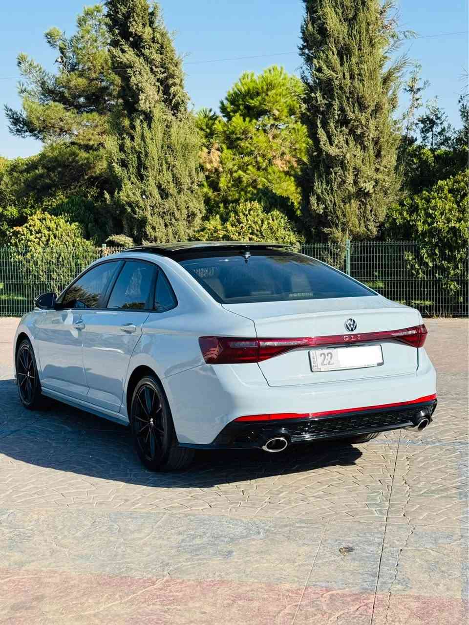 JEETA GLI Autobahn 2025
پێنچ پارچە و نیوی هەیە 
قەپات مواسەفاتی گێر عادی
نرخی فرۆشتنی قوفل 139 وەرەقە
*********** أربيل, العراق

نص مكتوب في الصور:
- 8:00 P FWD 2.0L 4 cyl. LTE 46 km 2025 VOLKSWAGEN JETTA, GLI 2.0T AUTOBAHN 3VW1T7BU6SM017581 0-41278346 IAAI Location: Houston (TX) Shipping from: Houston (TX) Seller: Progressive Casualty Insurance Sale Document: Original (Texas) Sales History 3 Similar archival offers You are watching archived offer. Auction ended on Friday, May 9, 2025. Friday, May 9, 2025 16 Photos 360 360 bid.cars