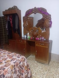 غرفه اخشاب • للبيع