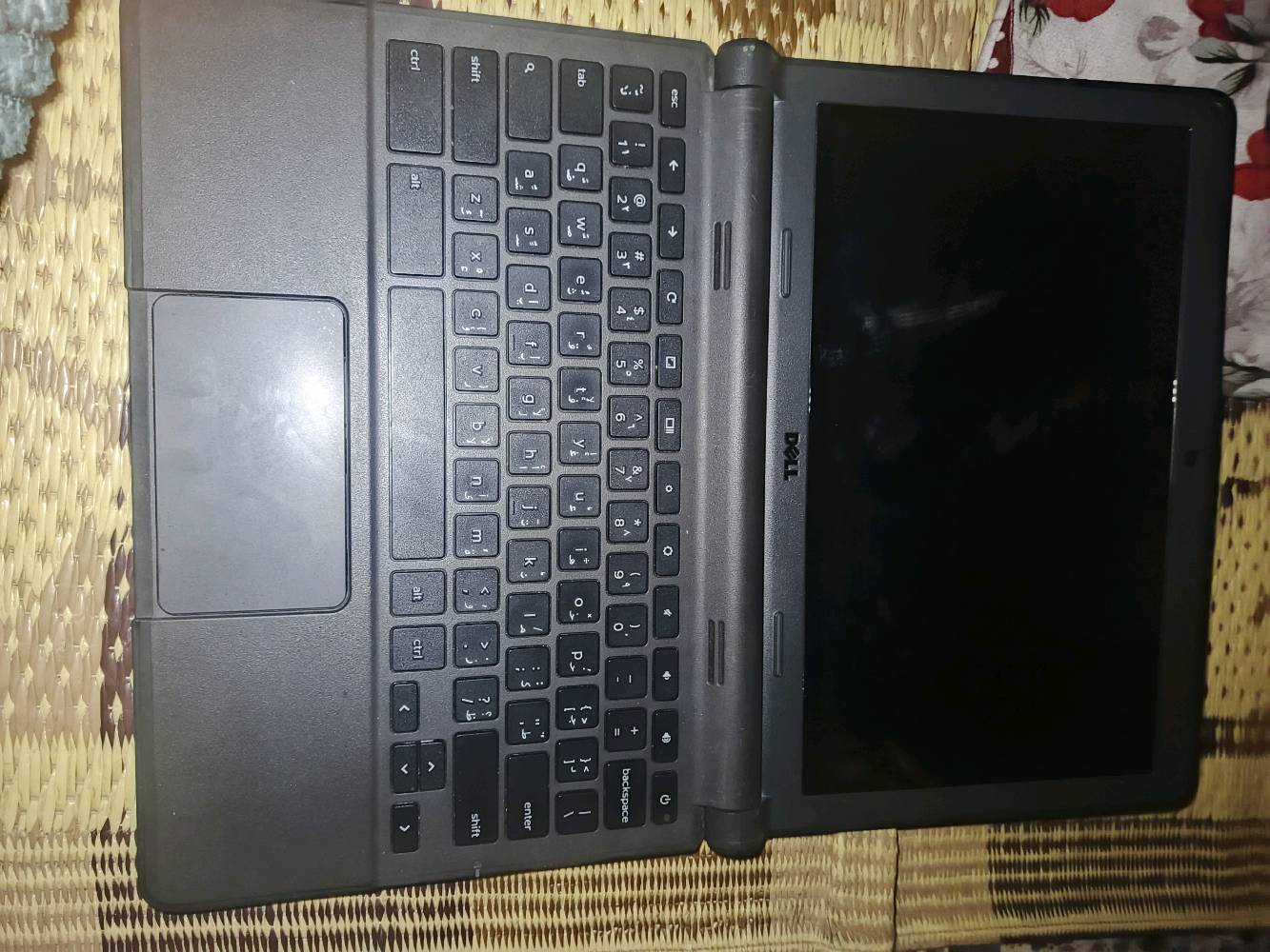 2 لابتوب بسعر كسررر ‏ كلش حلو يفيد للدراسة ولمس مستخدم نضافة 100 بال 100 وتجي ويا كل ملحقات مالتة بس50 ألف ألف هاذة الجمال كلة نضام اندر ويد ويدعم الكامرة وهاذ اسمة Dell Chromebook اذى لكيت واحد يبع لابتوب واحد ب40 ألف اطيهن ابلاش 
عنوان بغداد الشعلة للتواصل واتساب 7722700733