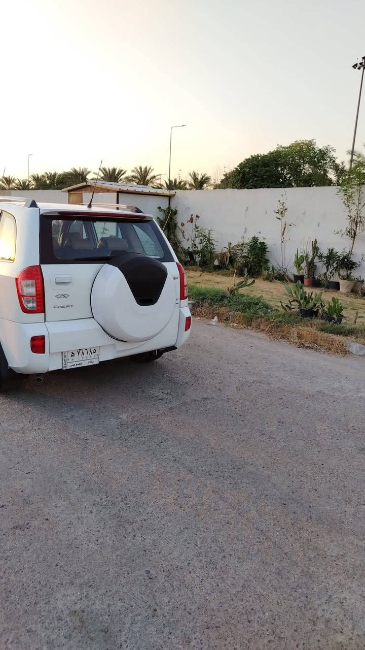 ن السلام عليكم موديل ١٣ بغداد تحويل مباشر كير محرك تبريد تخم تاير صدر كلشي تمام بيهه مكان السياره بغداد الكرخ السعر ٥٧ وبيهه مجال لشراي الشراي يتصل عل رقم ***********
