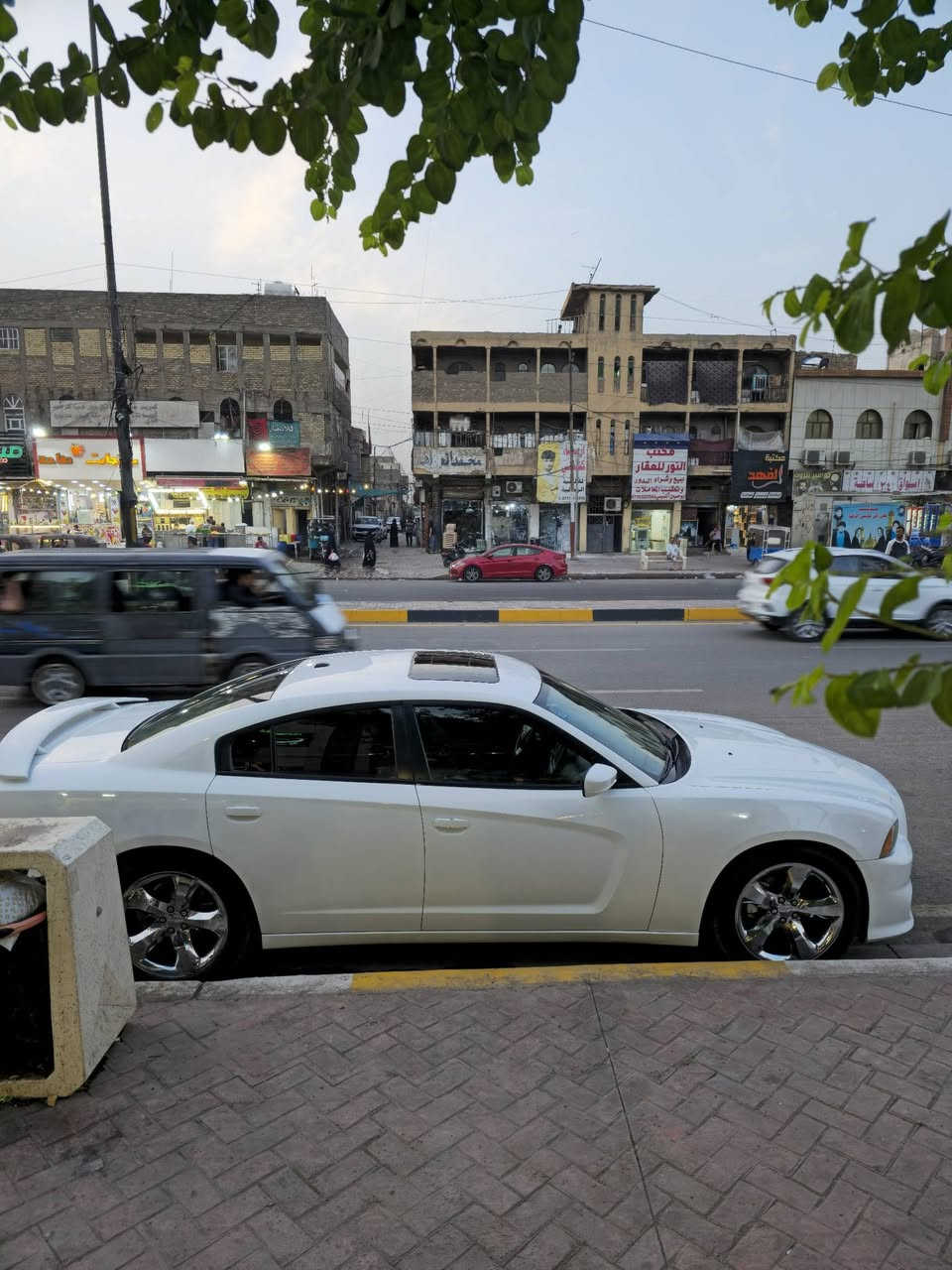 تشارجر SXT • ٢٠١٤ • حادث بنيد