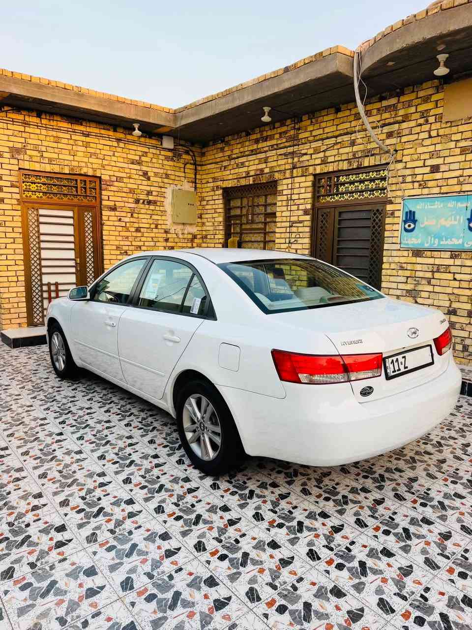 السلام عليكم ورحمة الله وبركاته.. 
سوناتا خليجي موديل 2007 رقم بغداد دولي بأسمي مشروع وطني سنويه جديده لغاية 2030 هزه جديده  سياره مكفوله من ضربه والتبديل والصبغ عدا ملاحضات بسيط والسونار مع الصور مرفق  و جديده جدا بمعنى الكلمه مابيها اي نقص محرك 2000 دوش مامفتوح كير محرك حداديه تبريد كله عالبلاد شاشه تاب كبيره كامره دواره تحكم استيرن شغال بلاجكتور لايت عدسه ويل كب فول كهربائيات السعر 105 مكان السياره الناصريه ***********
