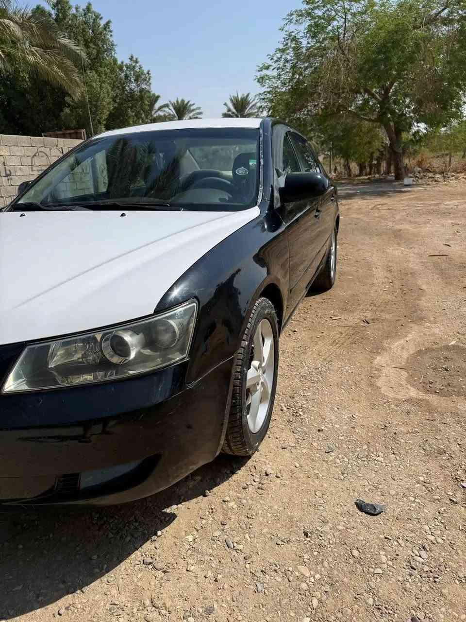 سوناتا موديل 2006 خليجي مكفولة من ضربه بيهه صبغ حزام للجملية  مكينه 2000دوش منضومه غاز تبريد ثلج ❄️كير مكينه مكفول سياره بسمي مكاني بغداد حي البتول السعر 75 وبيهة مجال لشراي ***********

