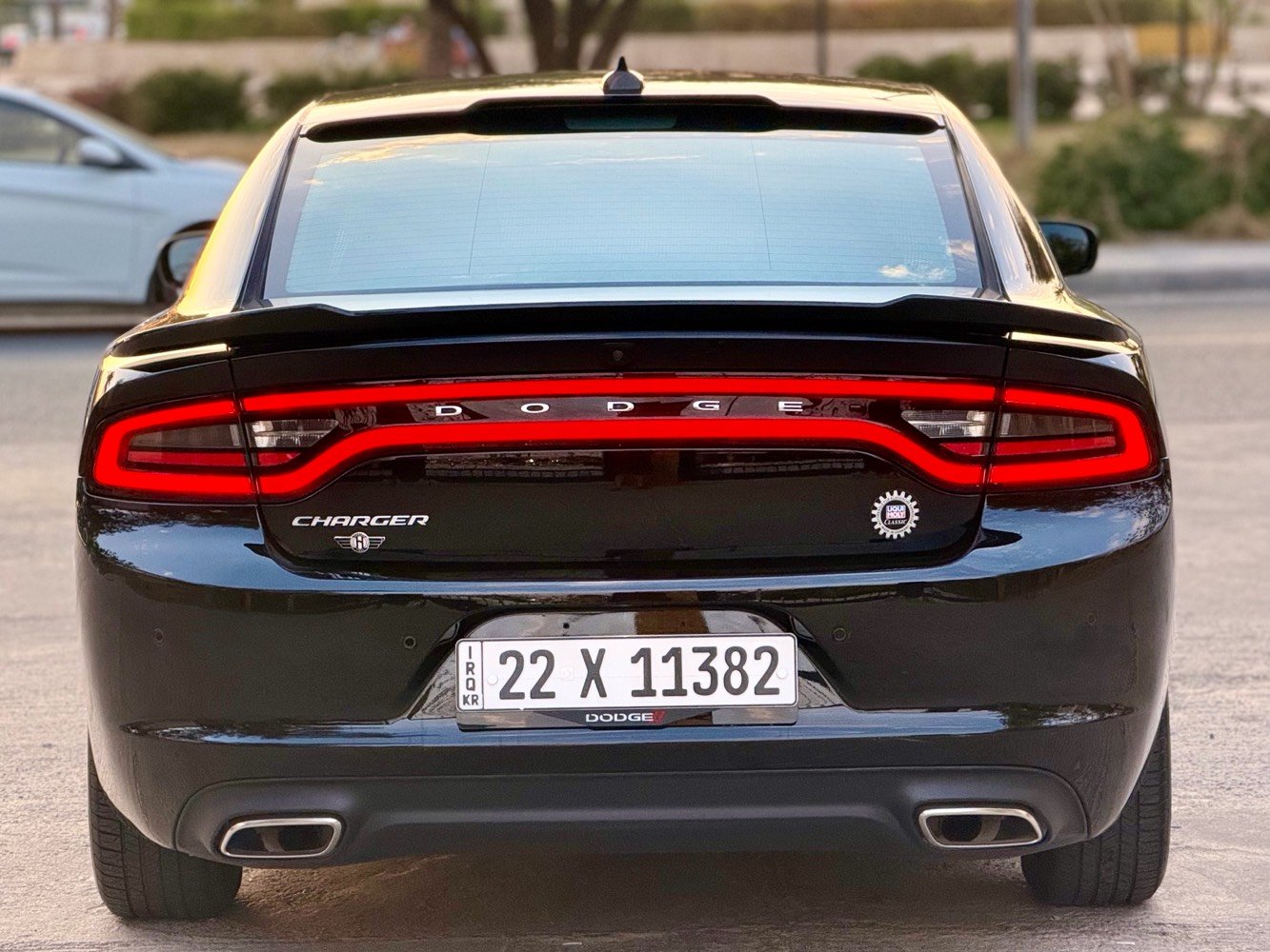 السلام عليكم 
للبيع فقط جارجر 2023 SXT تو ويل اخر اصدار

بجم كبس بدون ايرباك بابين تبديل بلادي نفس اللون جهه السايق فقط ربع الجاملغ الخلفي صبغ صور الضرر مرفقه
ماشيه 27 مايل جاهزه بدون اي نواقص شرط الفحص
رقم اربيل الجديد ب اسمي تحويل ثاني يوم 

مكاني بغداد الكرخ 
***********