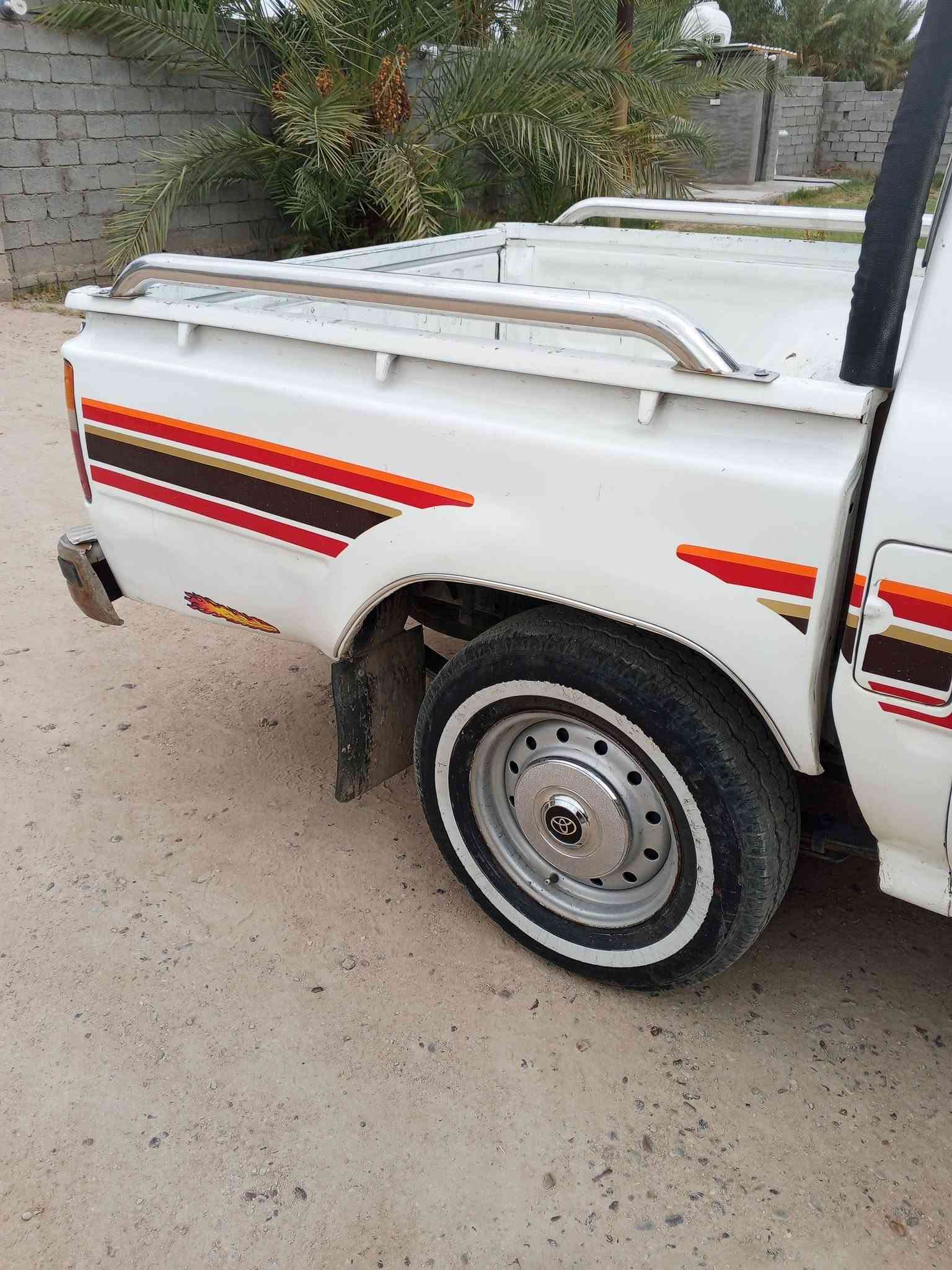 سلام عليكم بيكم تويوتا موديل 92 رقم بغداد ألماني سنويه عضم عاج مشروع وطني تحويل مباشر محرك كير اكسن كله شرط تبريد ثلج كهربائيات كلها شقاله تخم تاير سياره فول مواصفات شاشه كامره خلفيه سياره جاهزة مجهزه مال جناي هاذا رقم هاتف وشراي يدلل. ***********.     ***********
