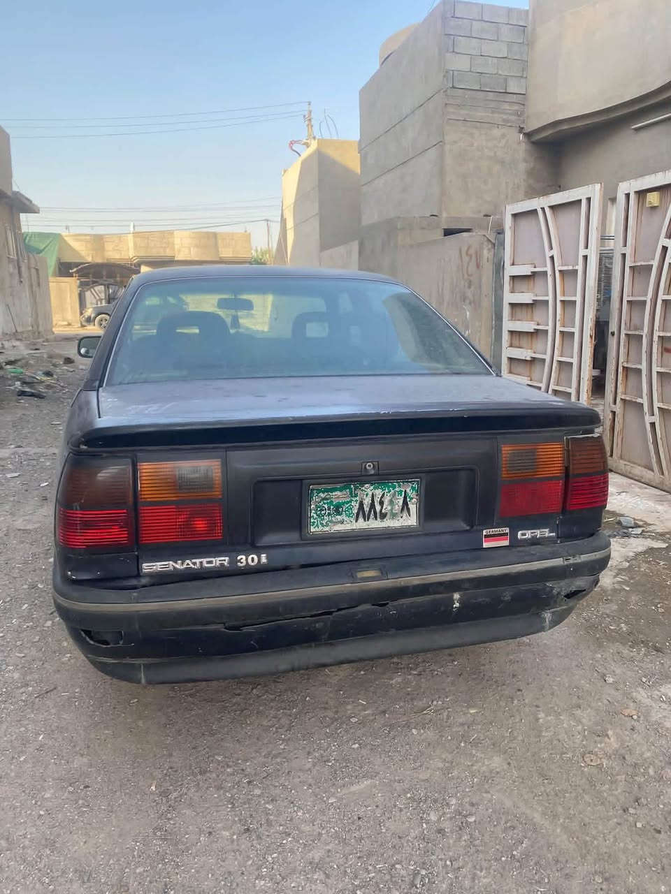 سيناتور ٩١ • محرك ٢٦٠٠ • جير عادي