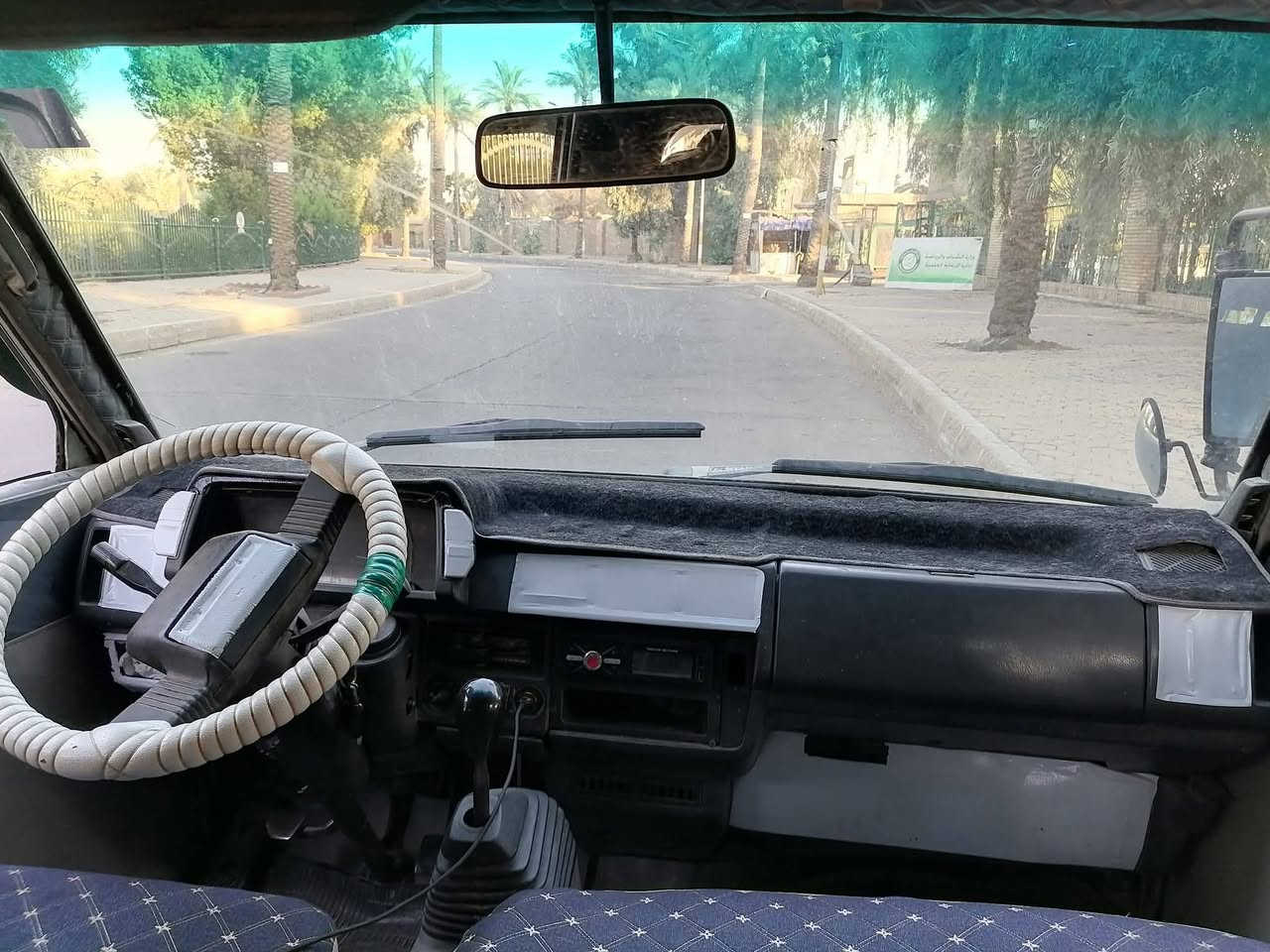 موديل ٩٤ مصفره هيئه ومرور سنويتهه بعدله سنه و٤ أشهر ضبط
معمر تعمير كامل مال جناي بس سالفه الحمل دكه الناقصه

السياره تحط كاز وتطلع المكان اليعجبك كير محرك اكسل مكفوله كلهه ان شاء الله كور جديد باتري داينمو باور عينه وصينيه قبل شهر شاده دوشمه كامله تايرات جدد درع امامي  صالنصه جديده 

#سعرههه ٣٥ وبيه مجال قليل وبيع فقط 

 رقم الموبايل *********** متواجد ع الماسنجر

#مكان السياره ابو غريب الزيدان
