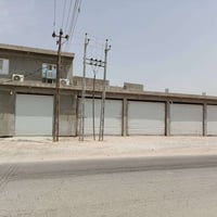بناية تجارية • شارع بغداد • ٤٣٠م