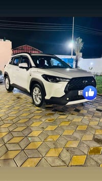 كورلا كروس ٢٠٢٥  سيارة فول مواصفات ماشية ٥ الف فقط مكاني بغداد سيارة ب...