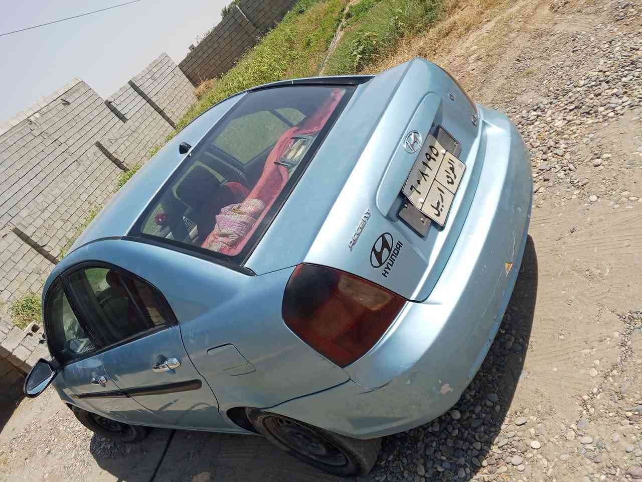 سلام عليكم اخوان سيارة للبيع نوع اكسنت رقم اربيل شرط التحويل السعر بلاش بقيمت ابوبل السعر حرق حرق بلاش محرك 16 تاخذ وتدعيلي إنشاء الله اتصل وتددال ***********.    السعر 55. وبيها مجال قليل ترايك للبصره السيارة مرشوشه عام بدون حادث بيها مكانت صبغ لابجم ولا جنطه
