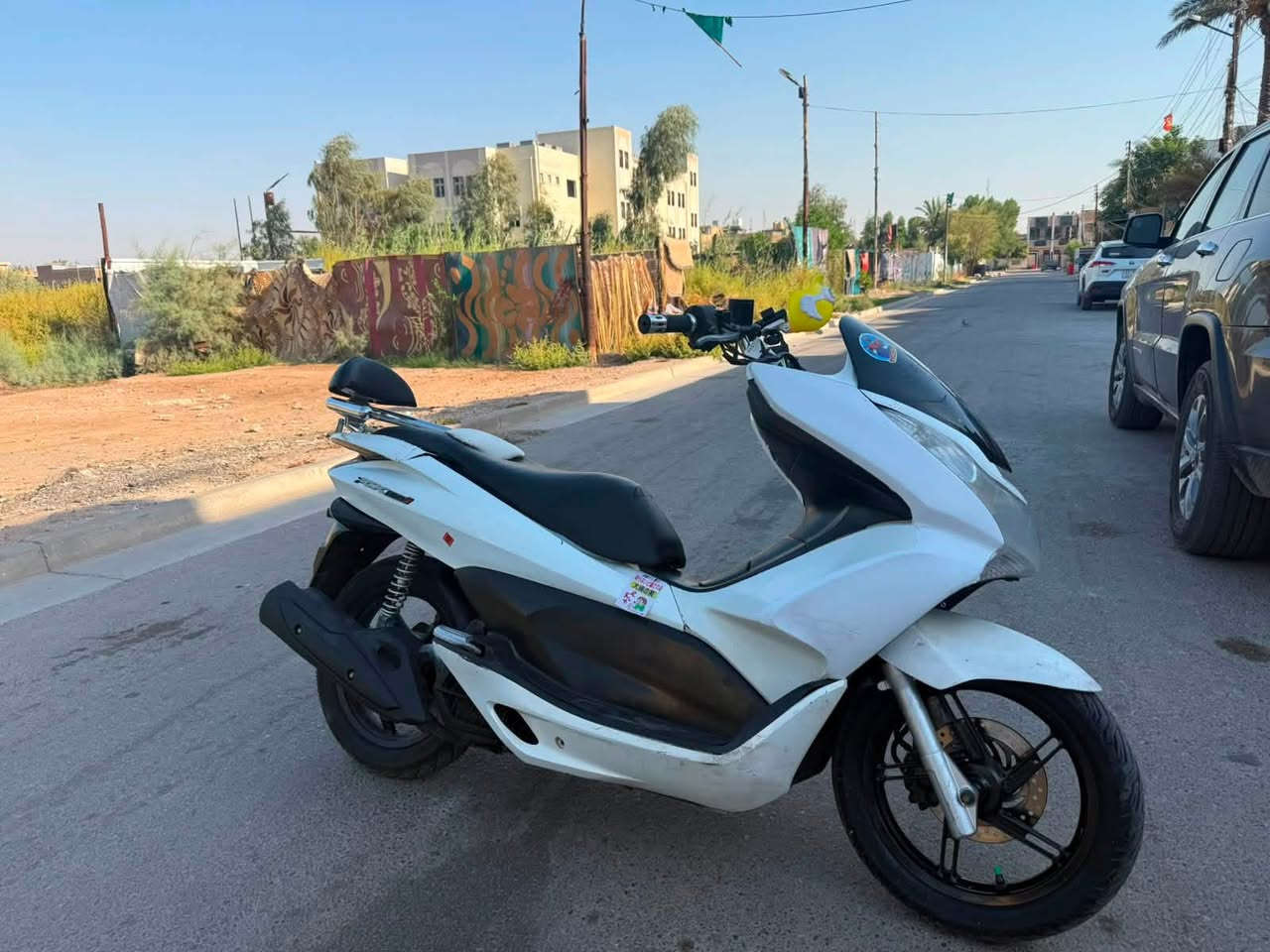 السلام عليكم
دراجة pcxموديل 2016 ياباني jf

جيل الاول مكينه ممفتوحه 

نقصها ستان تعليك 

السعر 1400 وبيه مجال 

بغداد الحسينيه الراشدية ***********

