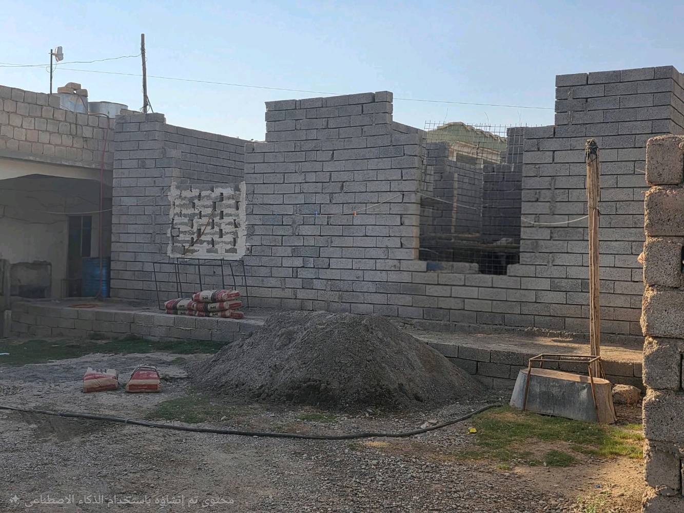 بيت للبيع الموقع) الجميله مقابيل مدرسه بلد الرافدين
متكون من 4اربع غرف نوم +ربعه هول +هيكل داخل الحوش مو كامل المساحه 900 متر سند طابو )البيت (بناء قديم )يرهم مراوس بيت من حي كطمير شارع 20حسب قناعه )السعر 95مليون وقابل لتفاوض )رجاء رجاء المو شراي لا يتصل للستفسار ***********