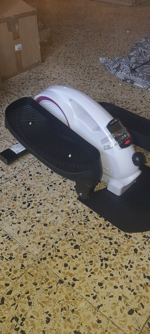 السلام عليكم..
طلعت عندي هذا جهاز رياضه بضاعه باله بريطانيا اصليه جديده بالكارتون كميه ١٠ قطعه ابيعه كلهن شلع ما ابيع قطعه مفرد الي يريدهن يتواصل على الرقم *********** او على الخاص مكاني بغداد شارع فلسطين
