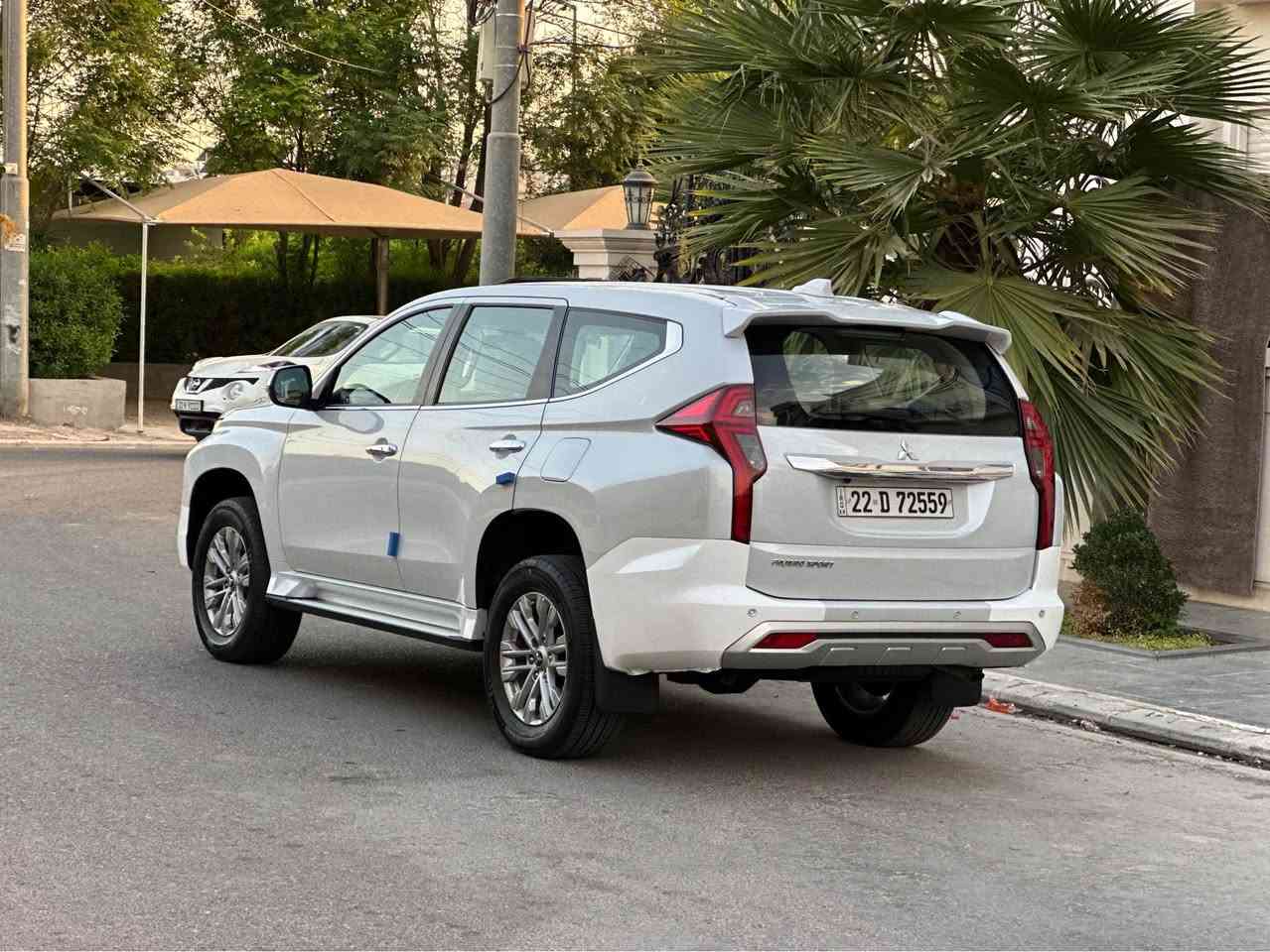 pajero sport 2020 4X4 V6
میتسوبیشی باجیرو سبورت گیر توماتیک فورویل
مواصفات 7 راکب گیر توماتیک فتحە بصمە تشغیل بصمە الابواب کوشنات جلد شاشە و کامیرا و حساسات
سیارە مکفولە کفالە عامە بدون صبغ
سیارە باسمی و کل شیء بشرط
ماشیە 60 الف کیلومتر سعر 195 ورقە و مجال
واتساب ***********
pajero sport 2020 4X4 V6
میتسوبیشی باجیرو سپۆرت شەش پستن گێر توماتیک دبل اکسل 7 نەفەری سلاید بەسمە کوشن جلد 3 ریز کوشن شاشە کامیرا حساس گێر لە سوکان رادار کامل حساس
بێ بۆیاغە بەشەرت 60 هەزار کیلومتر رویشتووە
سیارەکە بەناوی خۆمە و هەموو شتی بەشەرتە
سعری 195 وەرەقە و مجال
واتساب *********** أربيل, العراق
