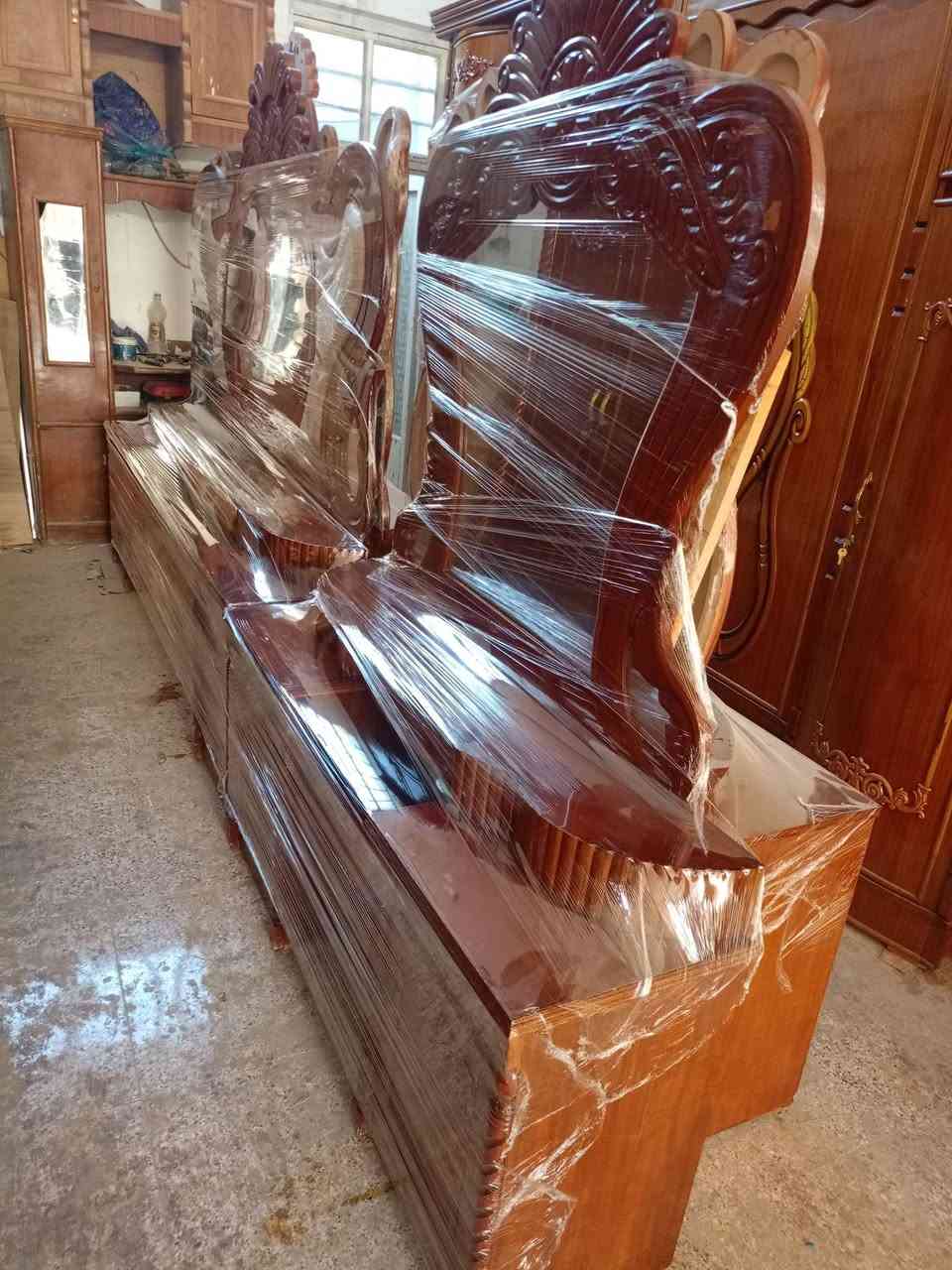 غرفة نوم عراقي مستخدم اخو الجديد وباسعار مناسبة شغل درجة اولى مرتب ضهر جرجوبة توصا احطاطة صاج خارج داخل 
السعر 850 وبيها مجال للطيبين 
رقم الهاتف ***********
