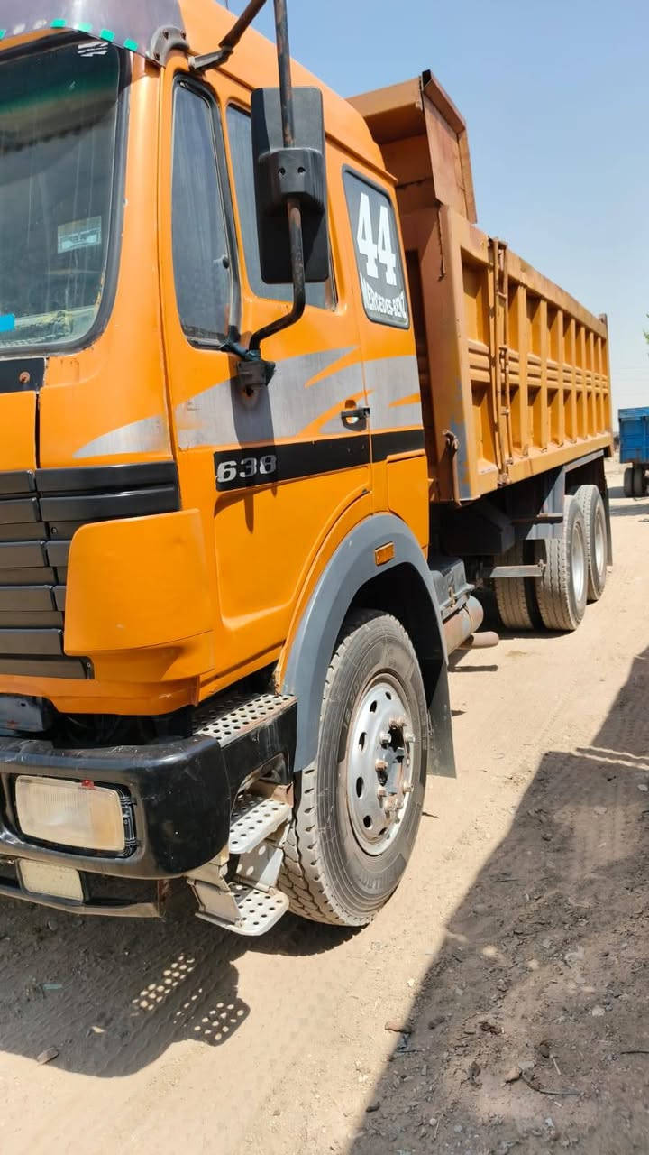 سيارة للبيع الموديل 87 اكير 160 مكينه 8 دبل سوبر مجموعة نص جيف سيارة بلادية
***********
