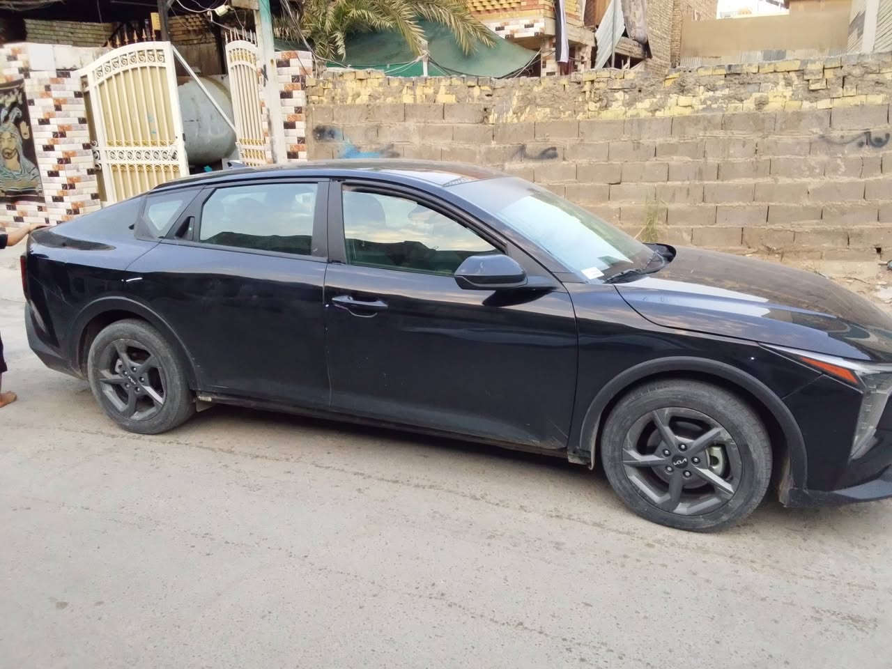 مرحبا من رخصت المدير المحترم بيع فقط بدون مراوس لغرض العلاج السعر مناسب بلنسبه لخوانها كي فور موديل 2025 ماشيه 16,ميل وارد امريكي محرك 2000,دوش حادثها بلمنشور بيها تبديل 3قطع مال الحادث شواصي لغود كفاله ارباك استيرن وبرده فقط محرك كير صدر تبريد كله على وضع الشركه رقم اربيل اتربد تحويل او وكاله ثاني يوم دخول جديد بيها نقوصات دوسه وتريشه مال باب السعر 140وبي مجال بسيط مكاني بغداد *********** رجاااا الي تعجبه على راسي والي متعجبه يدعينا بلرزق
