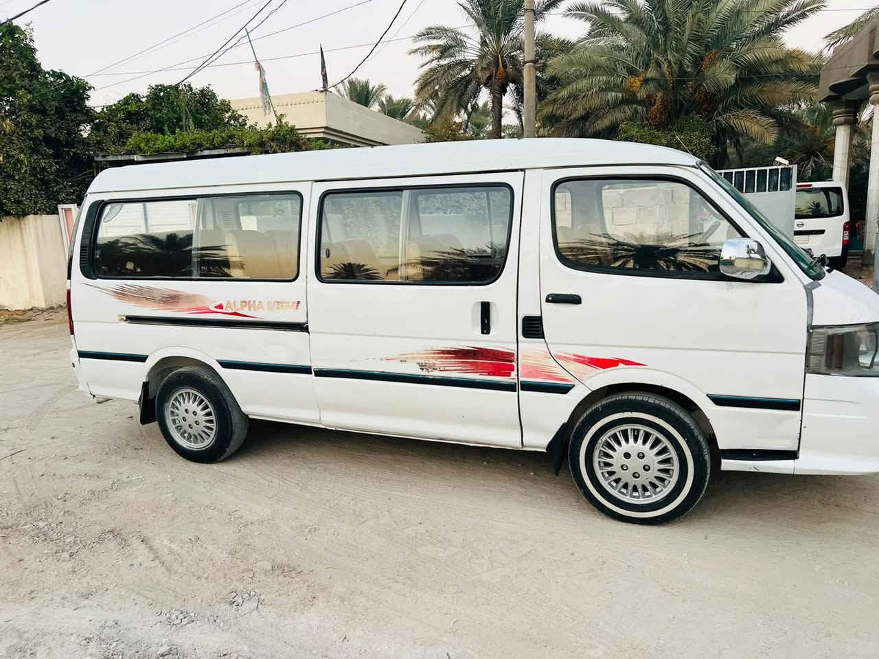 فتون للبيع موديل ٢٠١٠ رقم بغداد نكليزي مصفره شرط تحويل سياره بلاديه مكينه وكير وكسل متعهد بيهن دوشمه عامه جديده سعر // ٥٨ //👉 الاتصال *********** مكاني بابل
