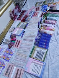 شلعه كامله اليوم جبتها ابيعها بسعرها 112 قطعه ب 140 وبيها مجال 0776196...