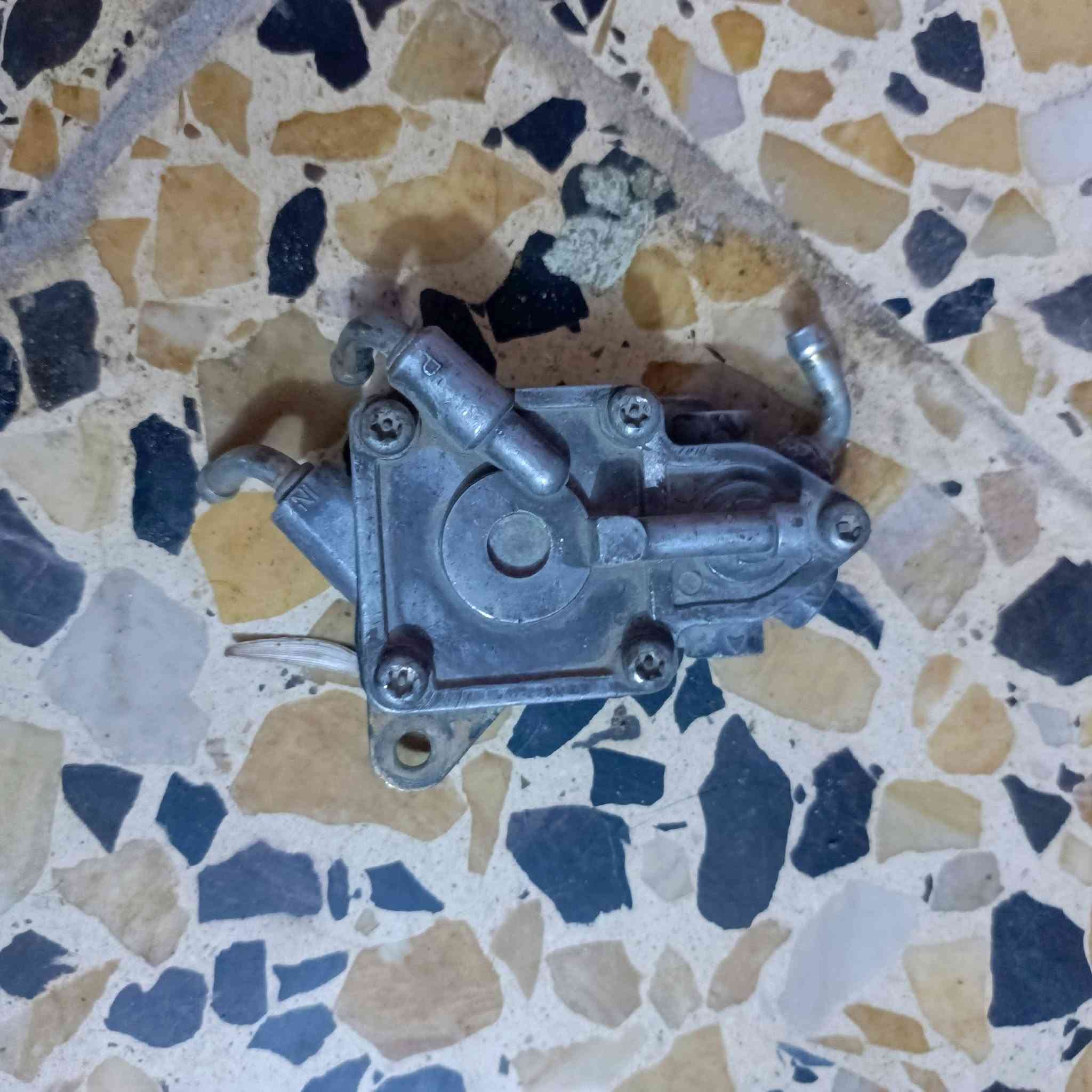 قطع غيار • لا تفاصيل • للبيع