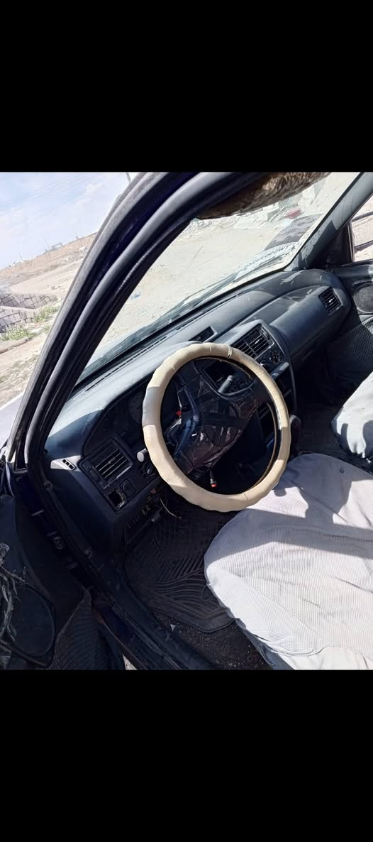 السلام عليكم سيارة للبيع
مامسجلة أدوات گير محرك شرط صدر أمامي جديد كهربائيات كلها شعالة جاهزة 
السعر 10 أوراق وبيها مجال شعندك مراوس 
***********
