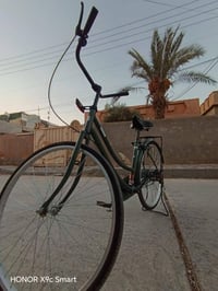 بسكل • قابل للتفاوض • توصيل