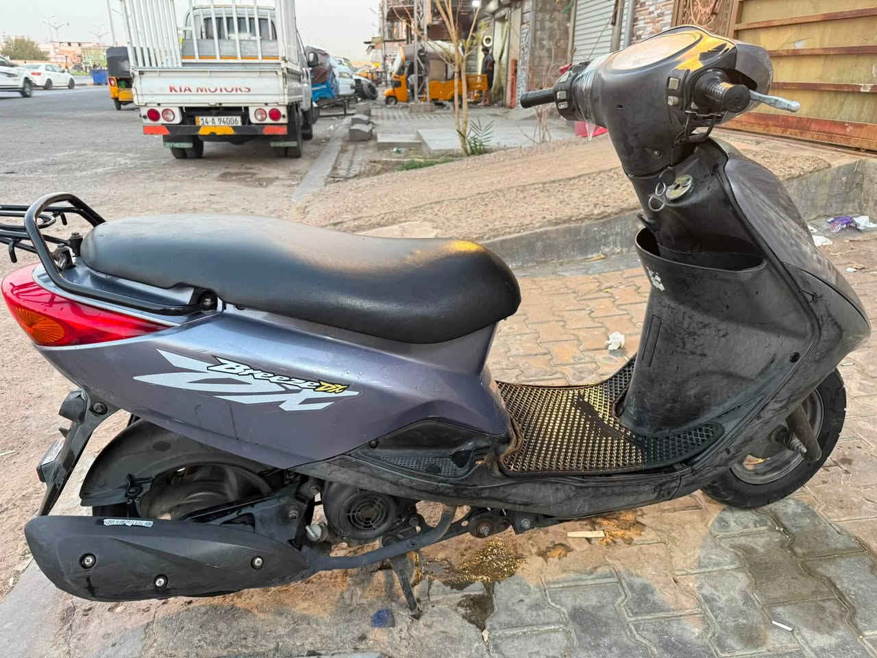 لكزز دراجه مال رمبه دراجه بلاديه ما مفتوح مكينه بلاديه ما مفتوح بيه برغي رقم *********** حي الحسين شارع ستين
