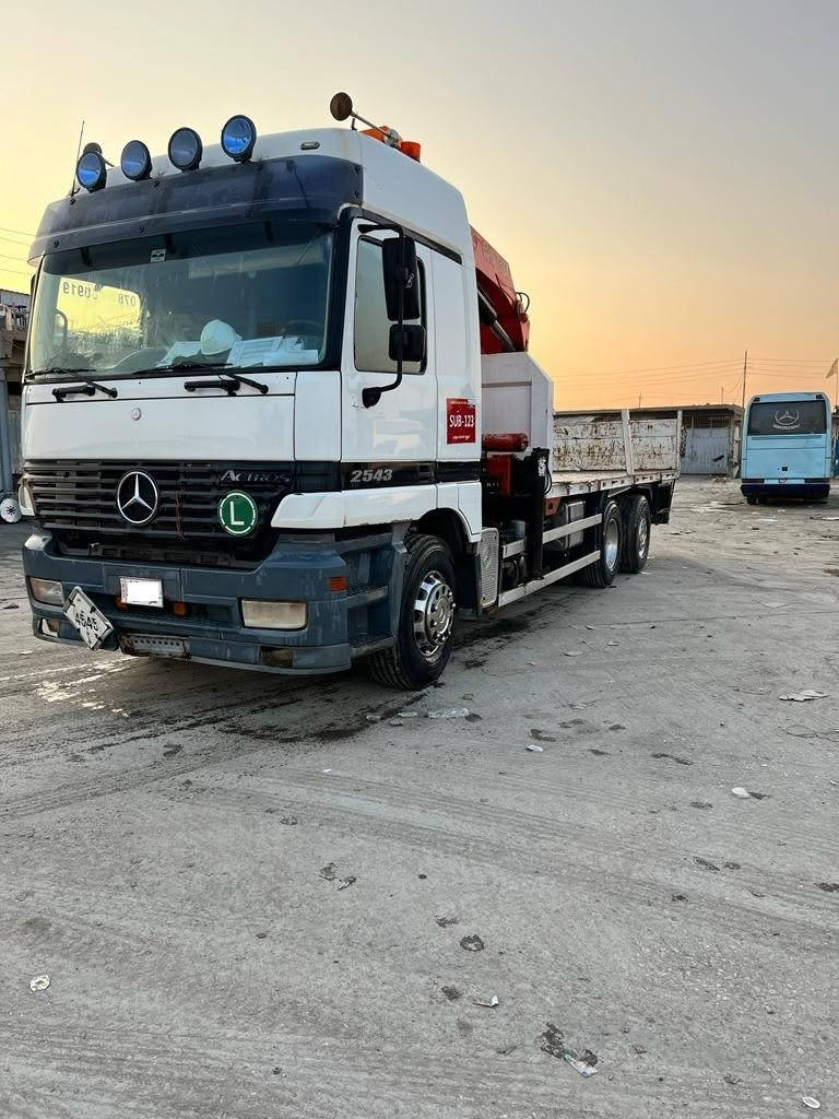 سلام عليكم 

 للبيع اكتروز  و جهاز بالفنكر حجمه pk23500   عدد سلايتات 5 

بدي طويل 

السيارة جاهزه للعمل بالسنوية عظم العاج معلى

تتحول السيارة 

السعر 360 

للاستفسار  ***********
