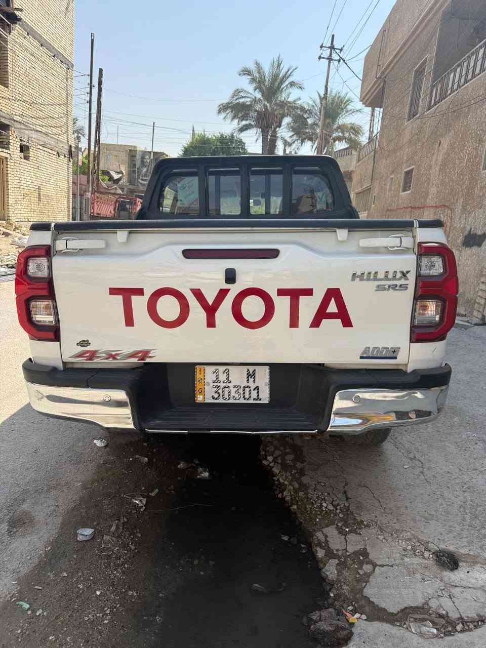 السلام عليكم بيكم تويوتا موديل 21 بغداد السياره جديده 
بدون صبغ السعر.     263  ورقة وبيه مجال بسيط 
العنوان بغداد جميلة ***********
