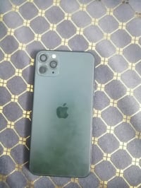 ايفون ١١ برو ماكس • ٢٥٦ • شاشه وبطاريه مبدله