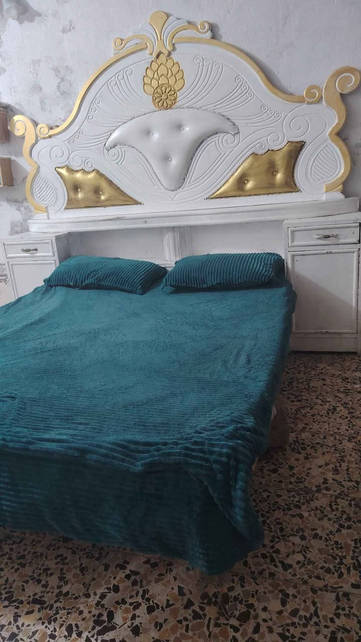غرفه اخشاب مستعمله عراقيه تزكام السعر 450......وبيه مجال بسيط

*********** عمارة, ميسان
