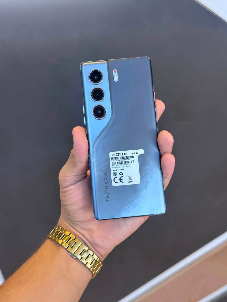 TECNO
CAMON 40 pro
256+8
الجهاز نضيف جدا 
السعر 350 ألف 
زوارنا في سامراء حي الضباط الأولى مقابل سوق الضباط الكبير 📍
يوجد لدينا خدمة توصيل كافة محافظات العراق 
☎️***********
