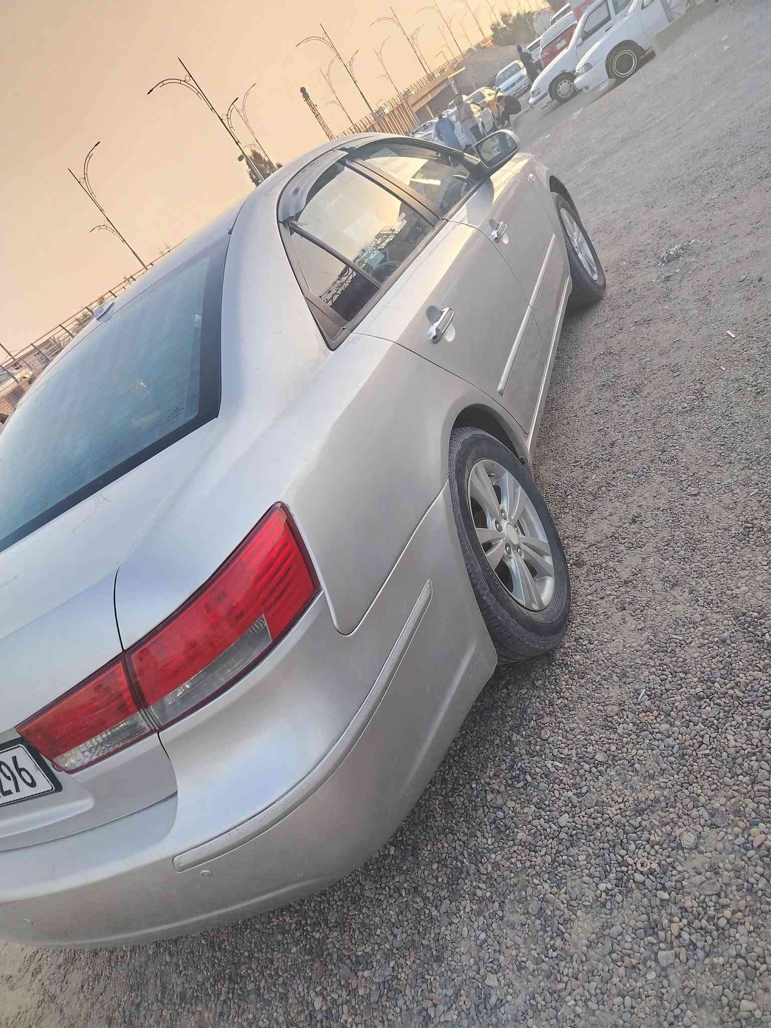 السلام عليكم للبيع سوناتا ٢٠١٠ خليجي رش صبغ بدون احادث بدون تبديل جمالي بدون دكت جاكوج رقم انبار دولي تحويل مباشر جديده جاهزه الف متصرف عليه المكان الفلوجة السعر ٩٠ وبيه مجال ***********
