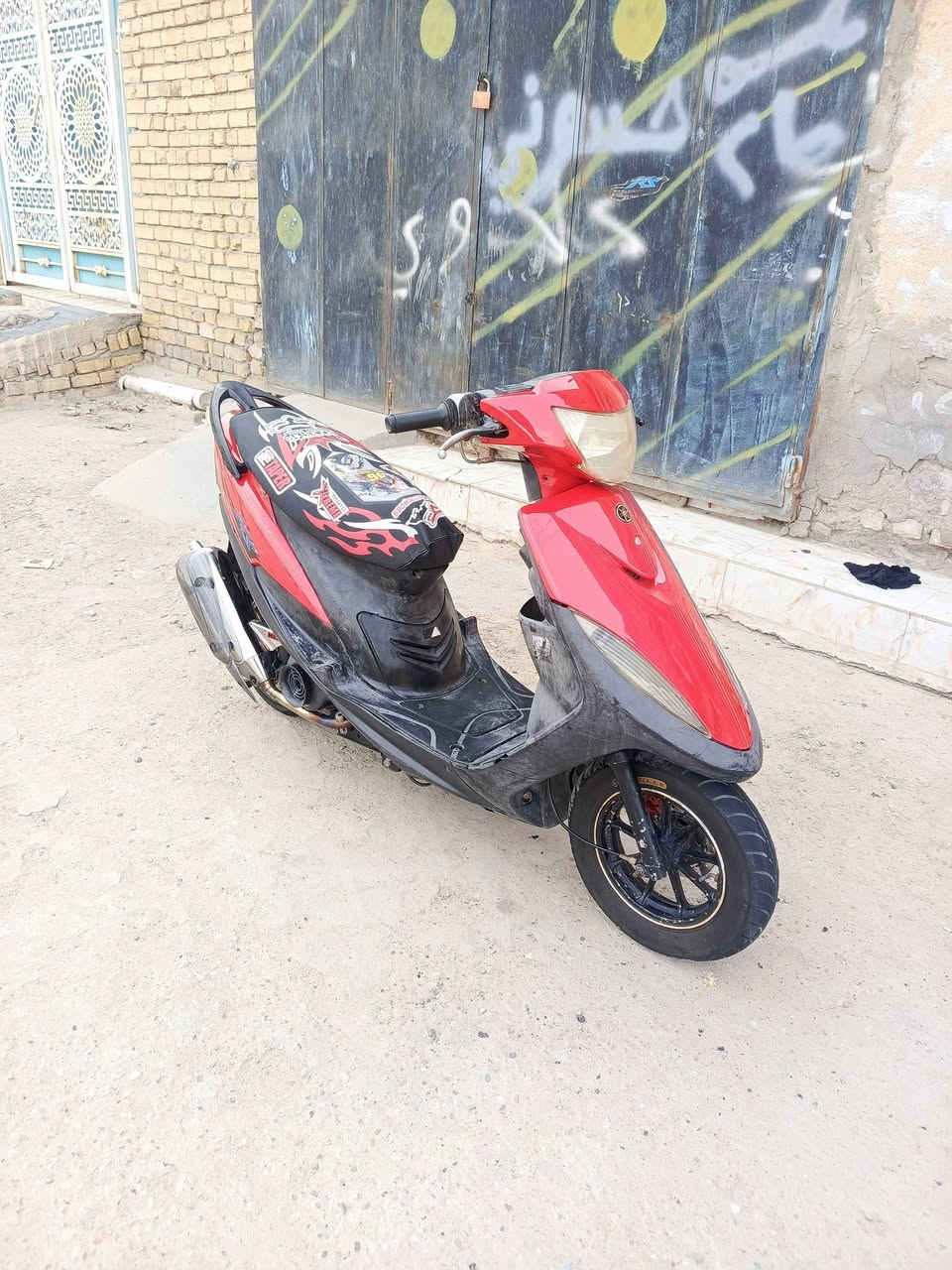 ماكس عدله دراجه جديده كلش حلوه ونضيفه سعر (600) مكينه هاون تاكل الكاع ناعمه خرسه كله شغال سلف هندر كهربأيات كله شغال جاهزه وكامله علخير مكاني ناصريه مركز حي تضحيه رقم الهاتف *********** بيه واتساب الشراي يتصل
