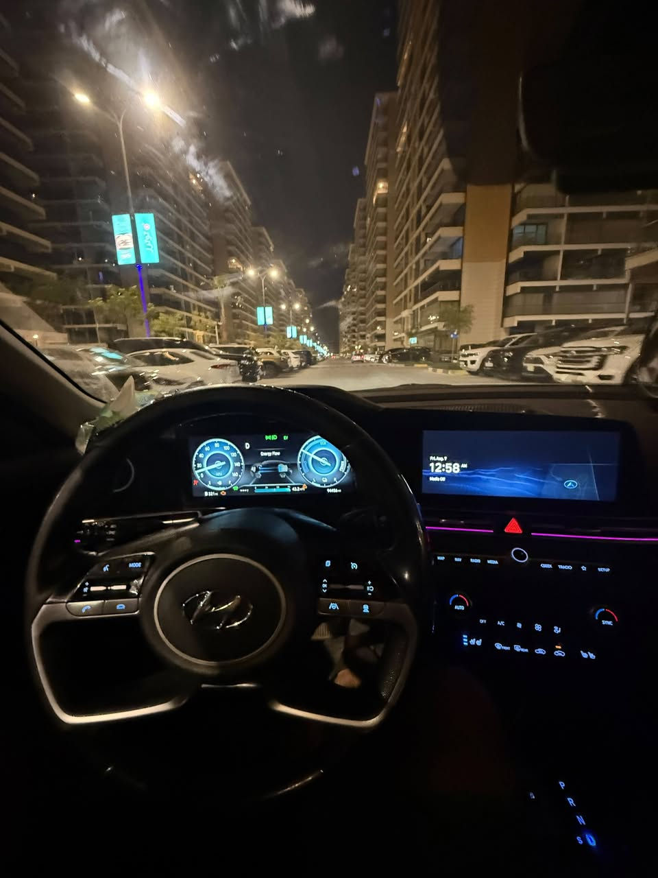 هونداي النترا هايبرد وارد امريكي موديل 2023
سلام عليكم النترا فول مواصفات 
Limited فول مواصفات 
الحادث كما موضح في المنشور 
سونار موجود 

 سعر 136 وبيه مجال 

ماشية 95mi
محرك 1600هايبرد 

مواصفات السياره 

كشنات جلد 
كشن السائق كهرباء 
تتدفئه كشنات 
اناره بالدشبول ( لد )
شاشه متصله 
فتحه سقف 
3 انظمه قياده
قياده ذاتيه 
تحديد مسار 
تثبيت سرعه 
رادار امامي 
رادار جانبي وخلفي 
حساسات اماميه خلفيه 
كير اوتوماتيك 
كير عادي 6 نمر 
اوتو هولد 
دخول ذكي 
بصمه ابواب 
قفل امان 
شاشه كار بلي 

وبعد بيه مواصفات 
السعر 136 وبيه مجال 
عنوان بغداد الحرية 
رقم ***********
