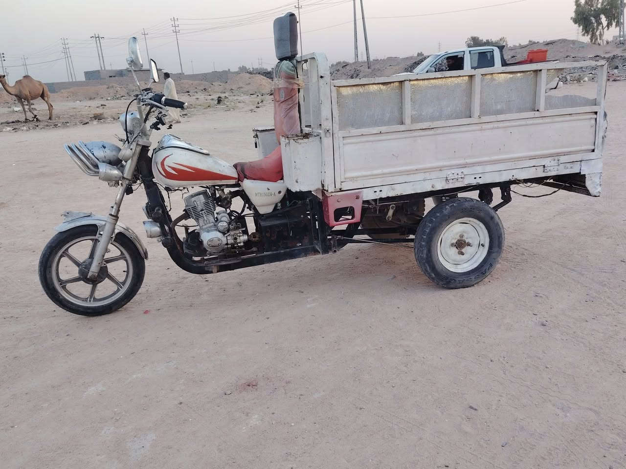 سلام عليكم ستوته للبيع مكفول شاصيه كرهبايات كلها شغاله باتري جديد سعر ٨٥٠ وبيها مجال الطيبين مكاني نجف حيدريه عمود 509 الاتصال ***********
